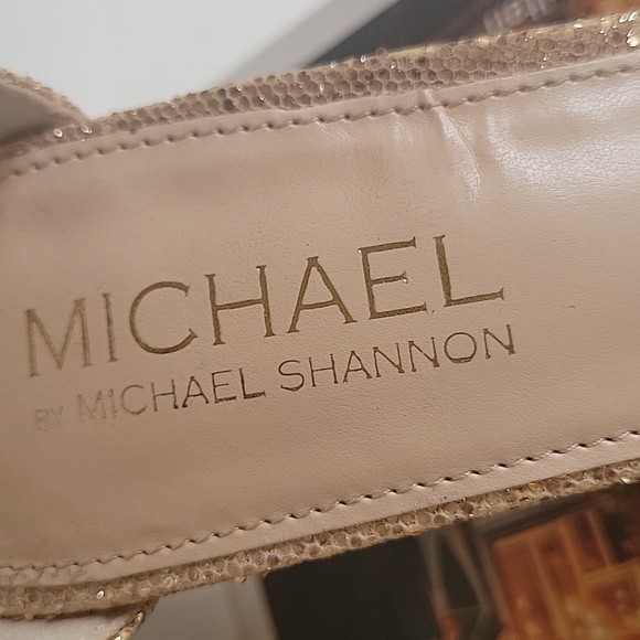 Gold wedge heels- glittery sparkly - Picture 3 of 7